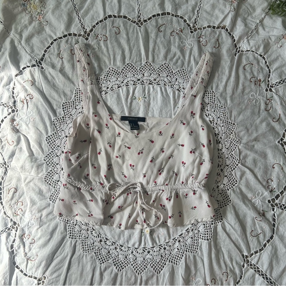 Forever 21 Floral White Crop Top